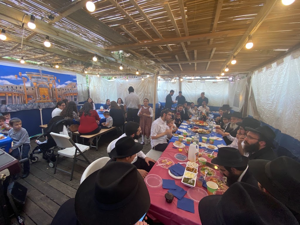 Chabad Israeli Center | 845 Eastern Pkwy, Brooklyn, NY 11213 | Phone: (718) 953-7217
