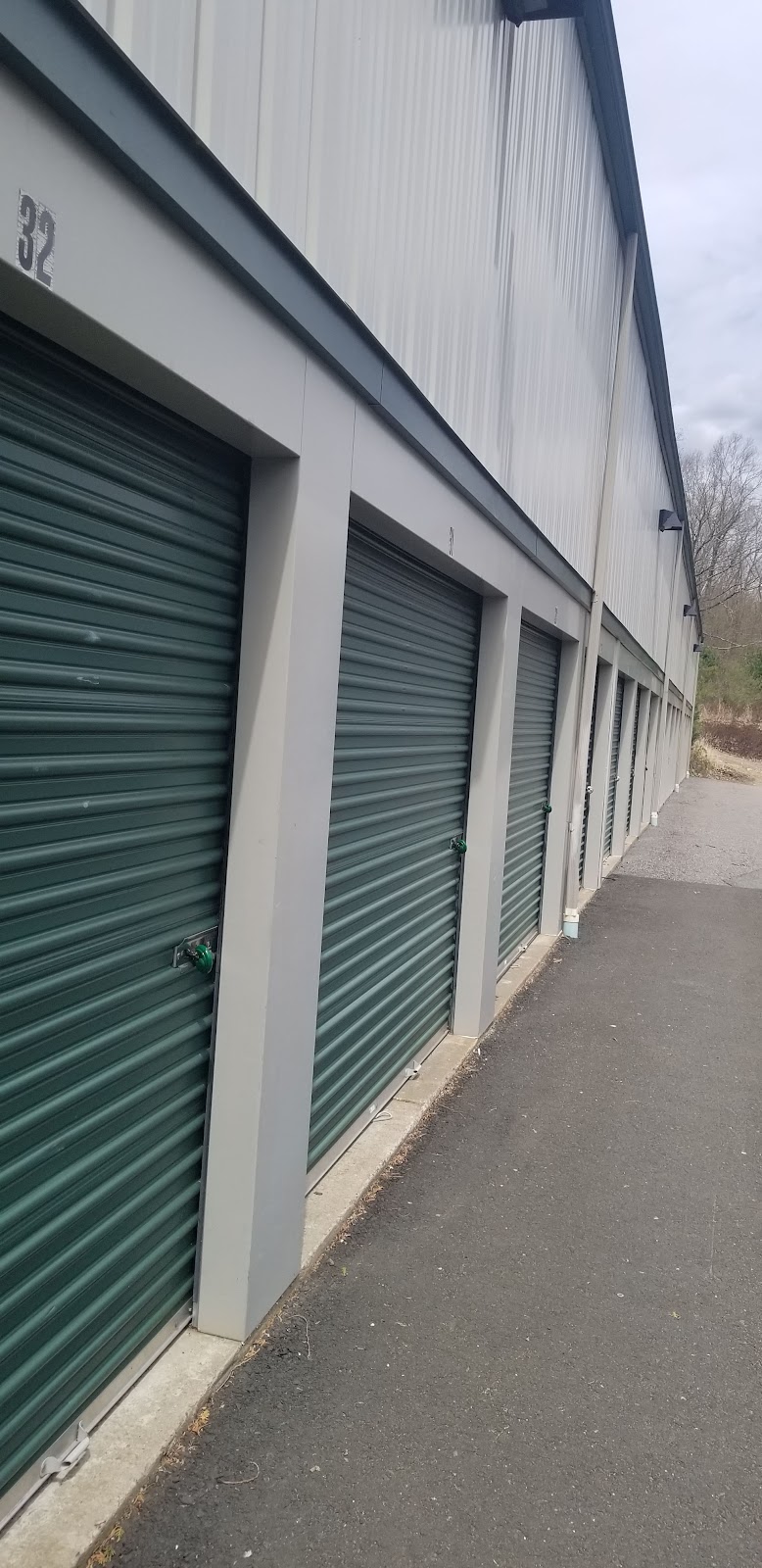North River Rd Self Storage | 35 N River Rd, Tolland, CT 06084 | Phone: (603) 941-9041