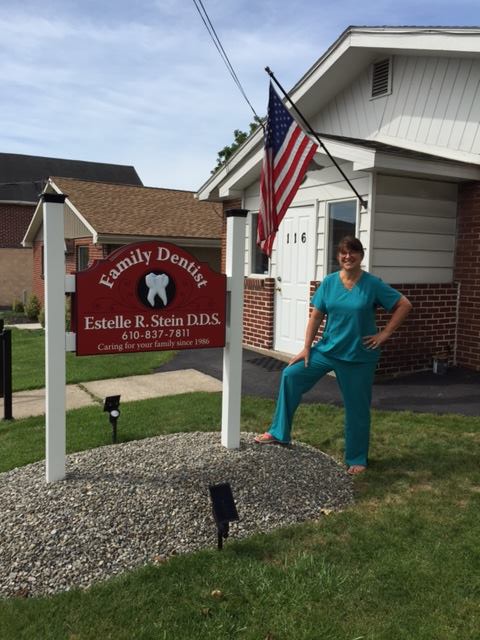 Estelle R Stein DDS | 116 S Walnut St, Bath, PA 18014 | Phone: (610) 837-7811