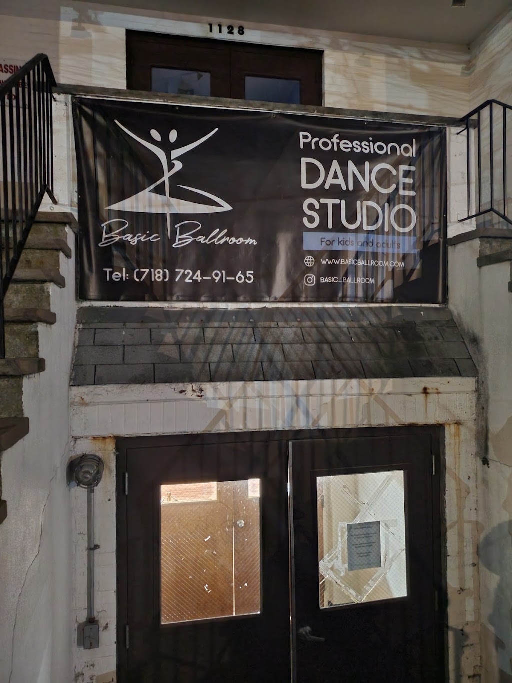 Basic Ballroom Dance Studio | 1128 Olympia Blvd, Staten Island, NY 10306 | Phone: (917) 609-6666