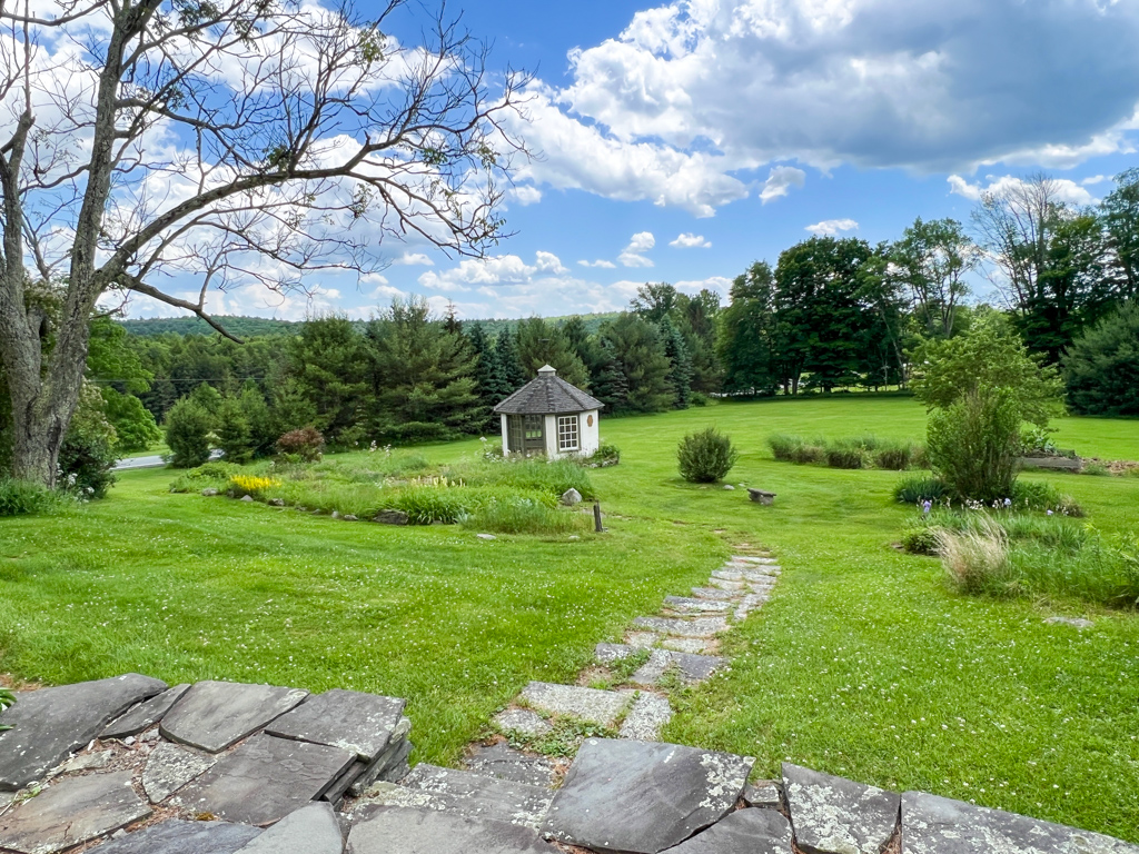 Country House Realty | 47B Main St, Livingston Manor, NY 12758 | Phone: (845) 397-2590