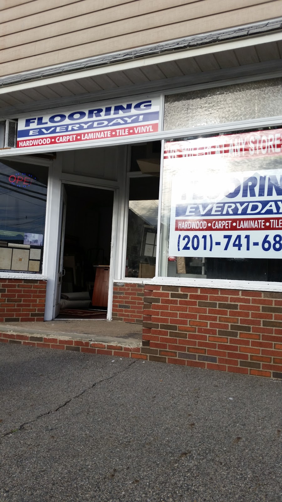 Flooring everyday | 1170 Ringwood Ave, Haskell, NJ 07420 | Phone: (201) 741-6857