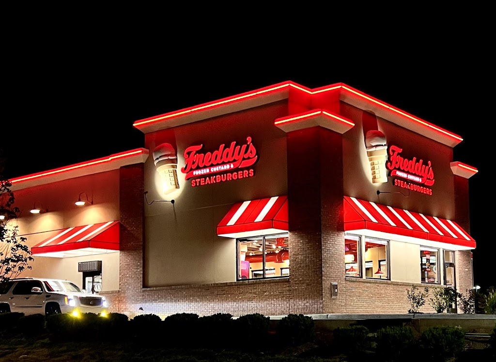 Freddys Frozen Custard & Steakburgers | 810 W Edgar Rd, Linden, NJ 07036 | Phone: (908) 418-4523