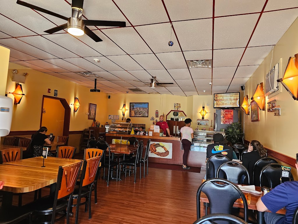 Cuquita Restaurant | 960 Broadway, Fountain Hill, PA 18015 | Phone: (610) 868-5252