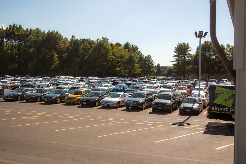 Z Airport Parking Lot (Propark) | 3 International Dr, East Granby, CT 06026 | Phone: (860) 653-7667