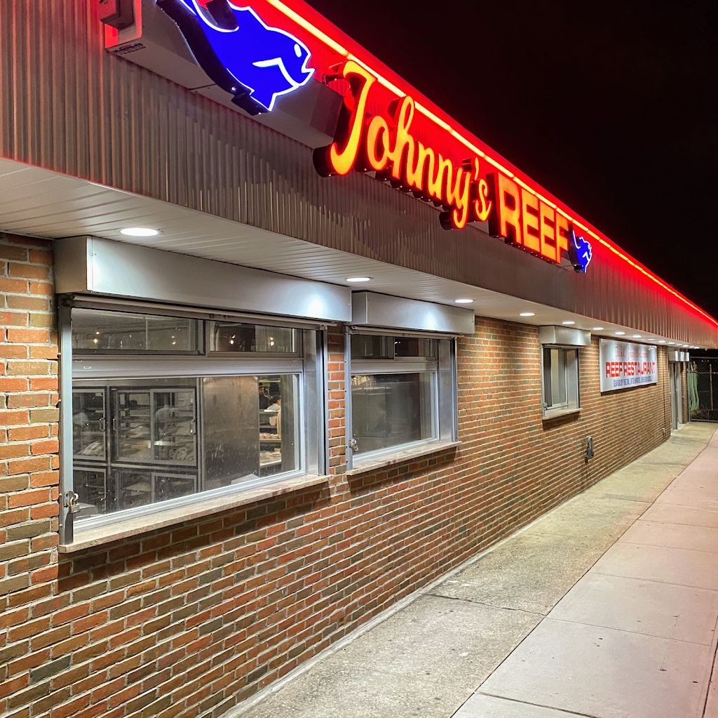 Johnnys Reef | 2 City Island Ave, The Bronx, NY 10464 | Phone: (718) 885-2086