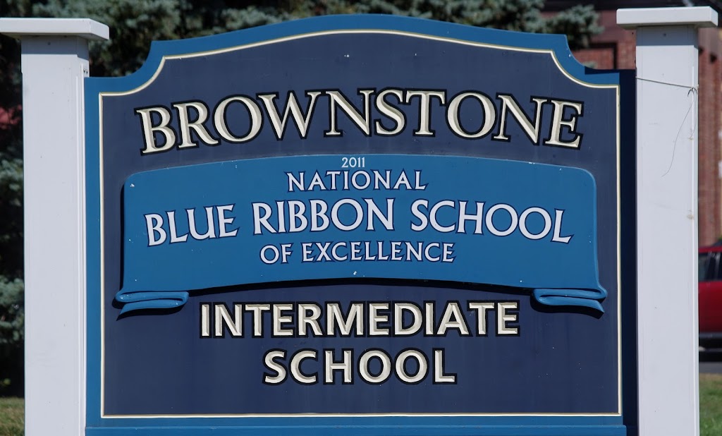 Brownstone Intermediate School | 314 Main St, Portland, CT 06480 | Phone: (860) 342-6765