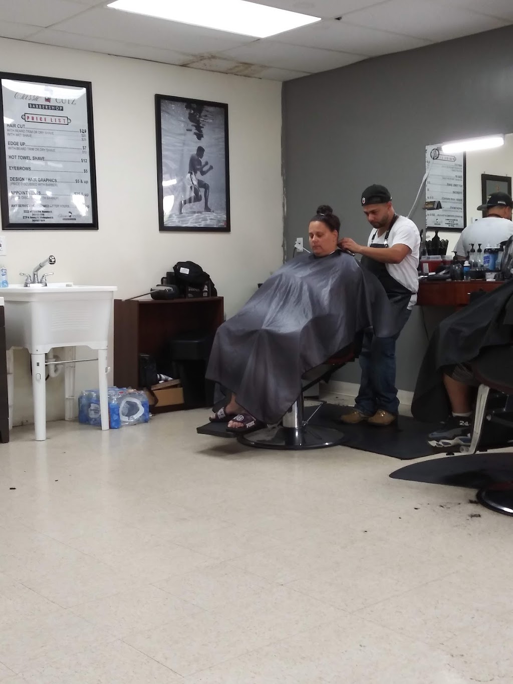 Fresh Cutz Barbershop | 2551 Whitney Ave, Hamden, CT 06518 | Phone: (203) 507-2115