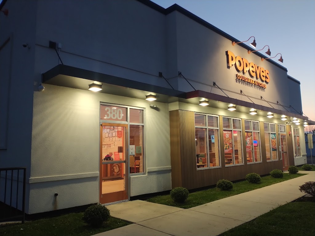 Popeyes Louisiana Kitchen | 380 W Street Rd, Warminster, PA 18974 | Phone: (267) 282-5215