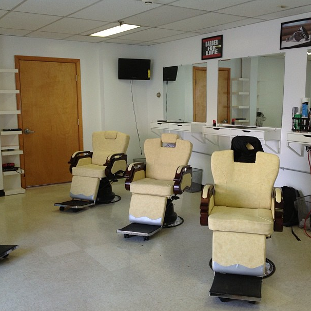 Diamond Cutz Barbers Lounge and Salon | 100 S Division St Suite 156, Ansonia, CT 06401 | Phone: (203) 751-9172