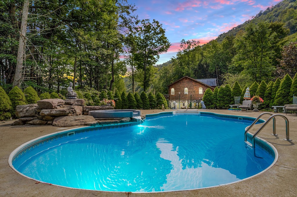 RiverView Estate By Brophy | 1650 Bodoit Rd, Fishs Eddy, NY 13774 | Phone: (561) 714-0338