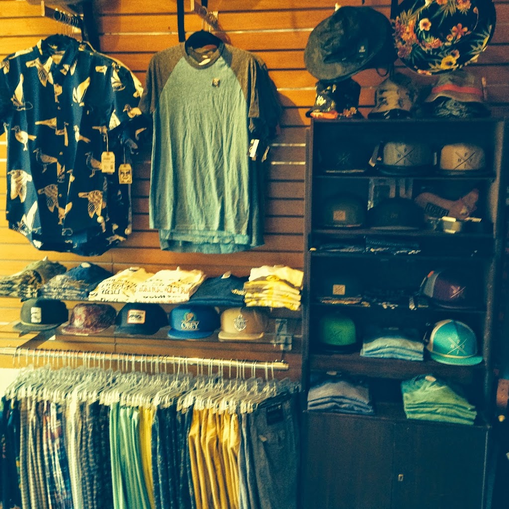 Bambootique | 318 Bay Walk, Ocean Beach, NY 11770 | Phone: (631) 583-5180