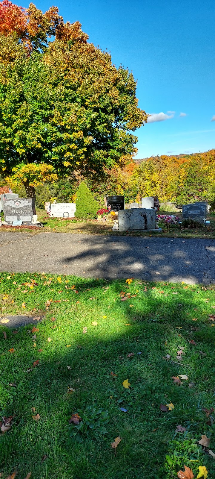 Evergreen Cemetery Association | Watertown, CT 06795 | Phone: (860) 274-4151