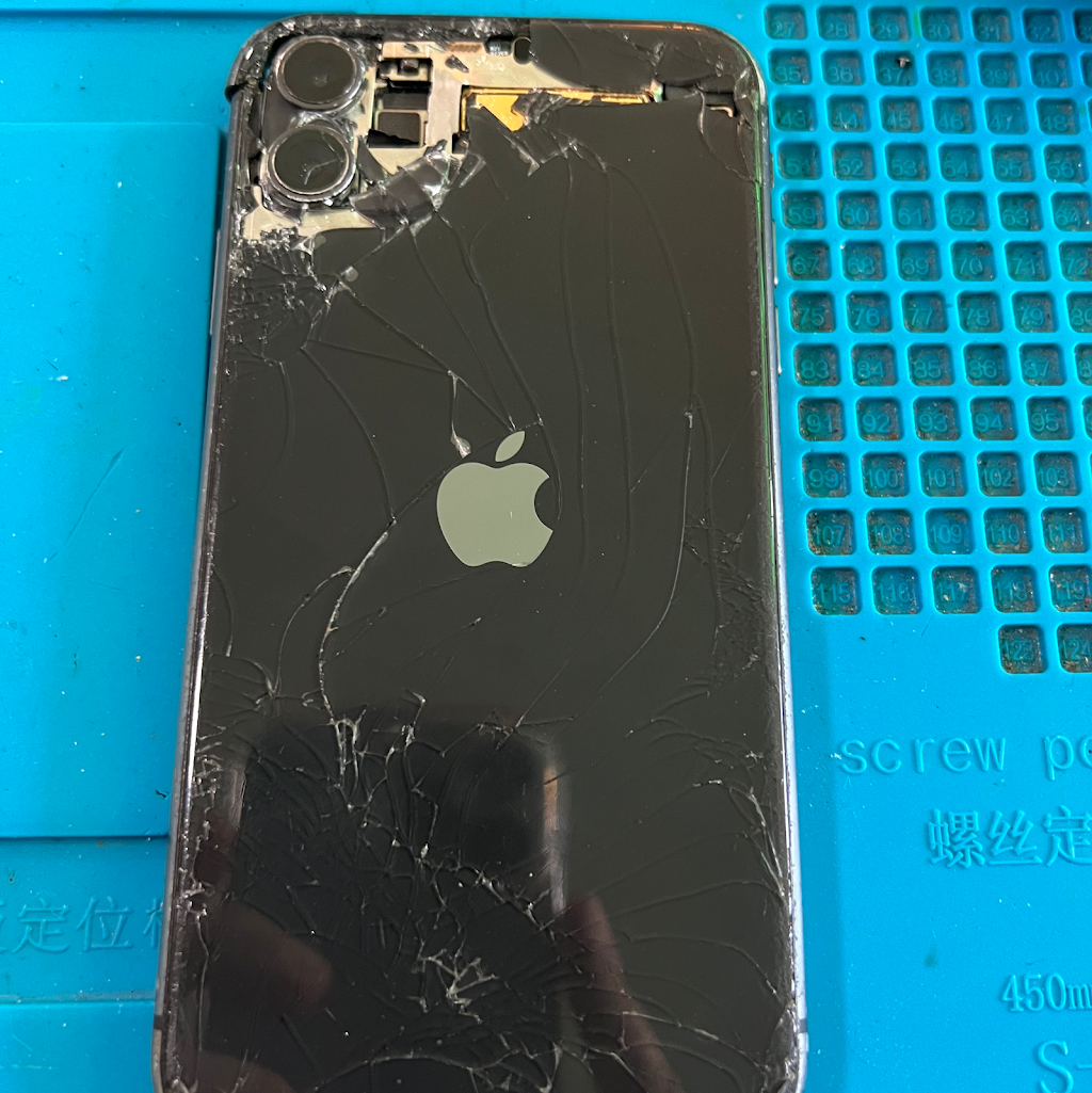 Cherry Hill iPhone Repair | 1818 Old Cuthbert Rd Suite 211, Cherry Hill, NJ 08034 | Phone: (856) 282-2024