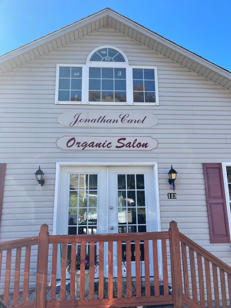 Jonathan Carol Organic Salon | 113 Waterbury Rd, Prospect, CT 06712 | Phone: (203) 233-8864