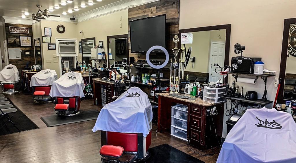 Distinguished Barber Shop | 4611 Torresdale Ave, Philadelphia, PA 19124 | Phone: (215) 288-3671