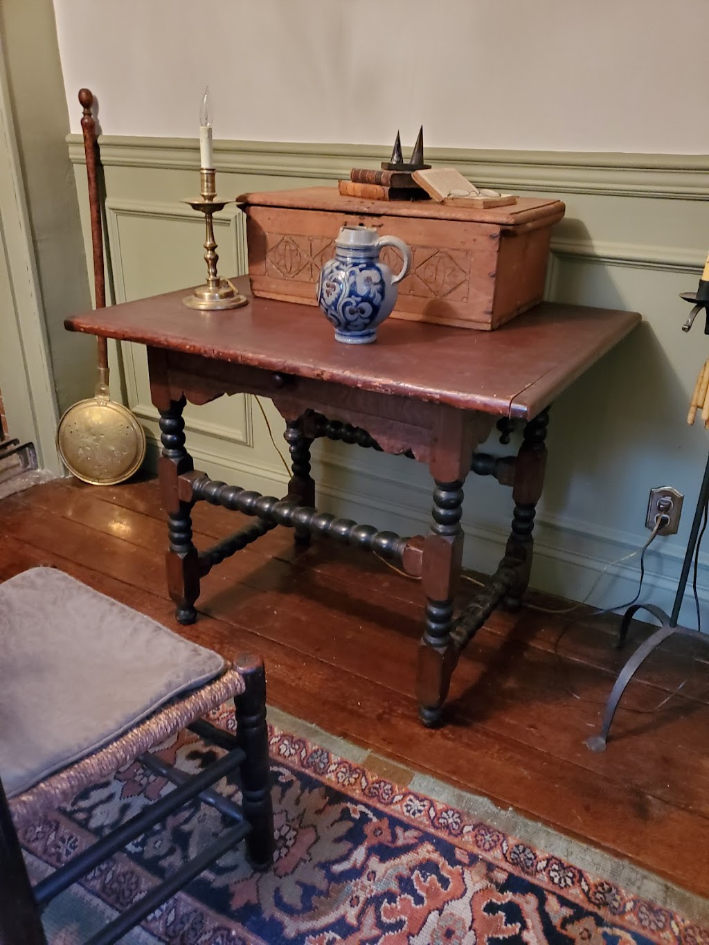 Pantry & Hearth Antiques | 994 Main St S, Woodbury, CT 06798 | Phone: (203) 263-8555