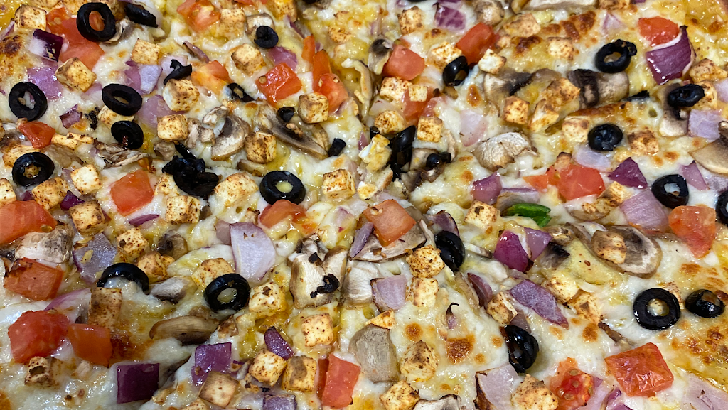 Chicagos Pizza With A Twist - Edison, NJ | 2668 Woodbridge Ave, Edison, NJ 08837 | Phone: (732) 405-3030