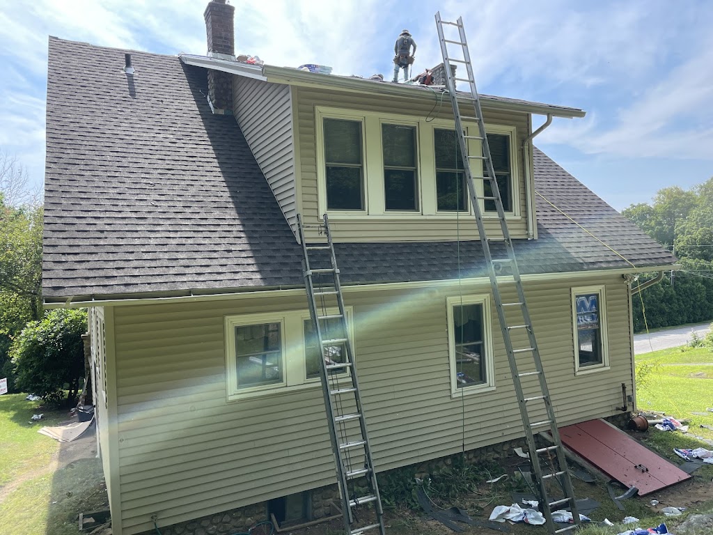 Welch Roofing | 30 Lafayette Sq #1b, Vernon, CT 06066 | Phone: (860) 289-6557