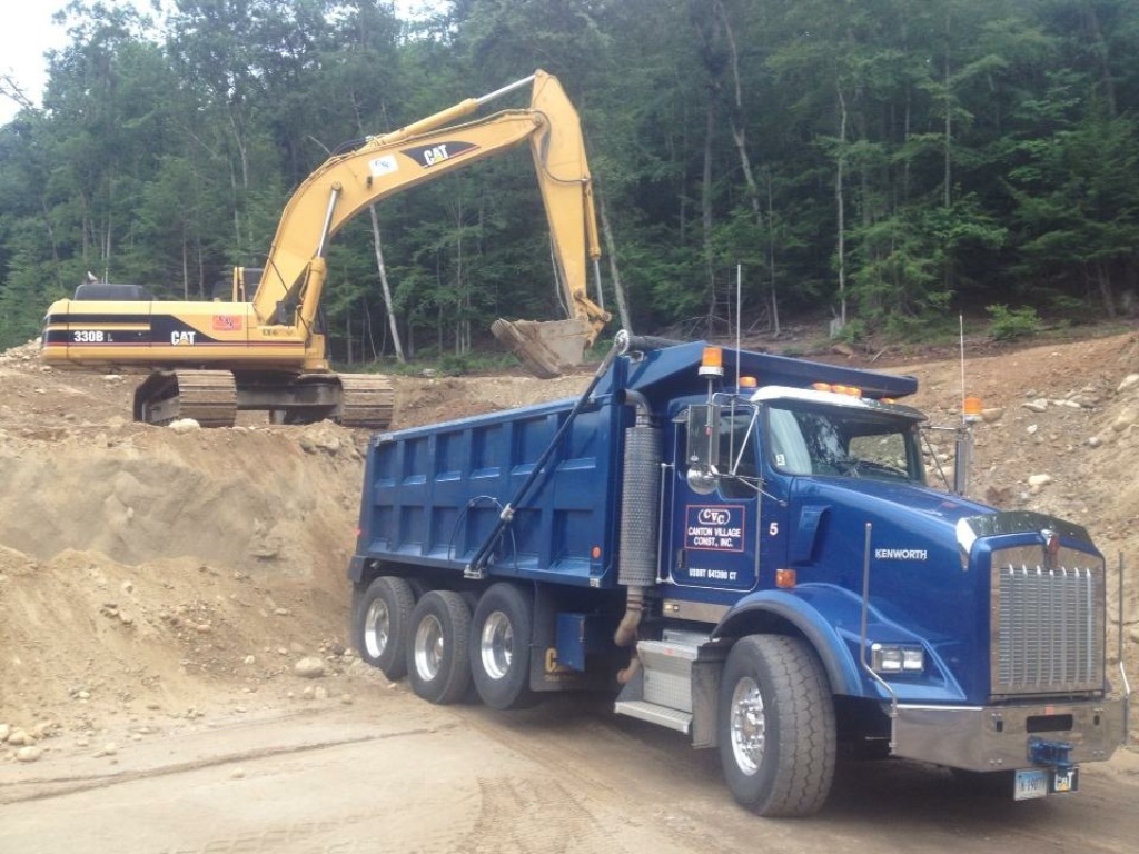 Canton Village Construction Co., Inc | 106 Powder Mill Rd, Collinsville, CT 06019 | Phone: (860) 693-0122