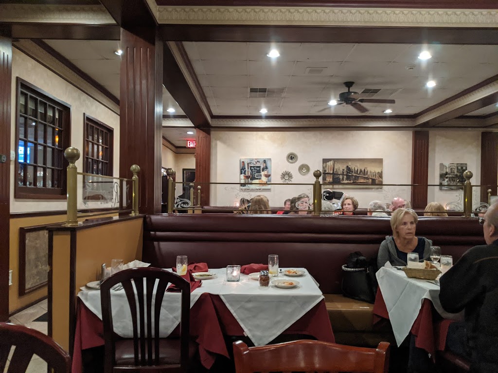 Randis Restaurant and Bar | 1619 Grant Ave, Philadelphia, PA 19115 | Phone: (215) 677-7723