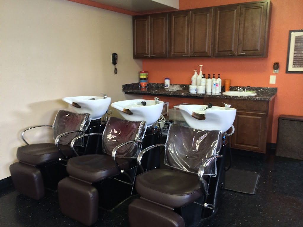 Blessings Hair Boutique | 800 Blue Hills Ave, Bloomfield, CT 06002 | Phone: (860) 308-2686