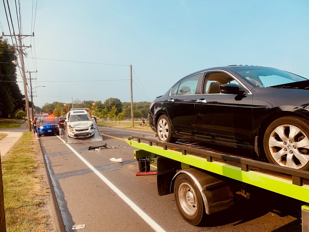 Ye Old Station Auto Body - Collision Repair Facility | 1322 Waterbury Rd, Cheshire, CT 06410 | Phone: (203) 272-7266