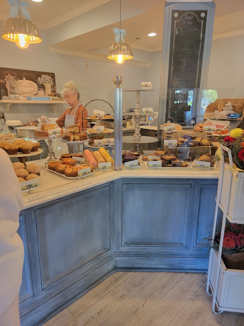 Savour Cafe & Bakery | 90 Main St, Centerbrook, CT 06409 | Phone: (860) 662-4438