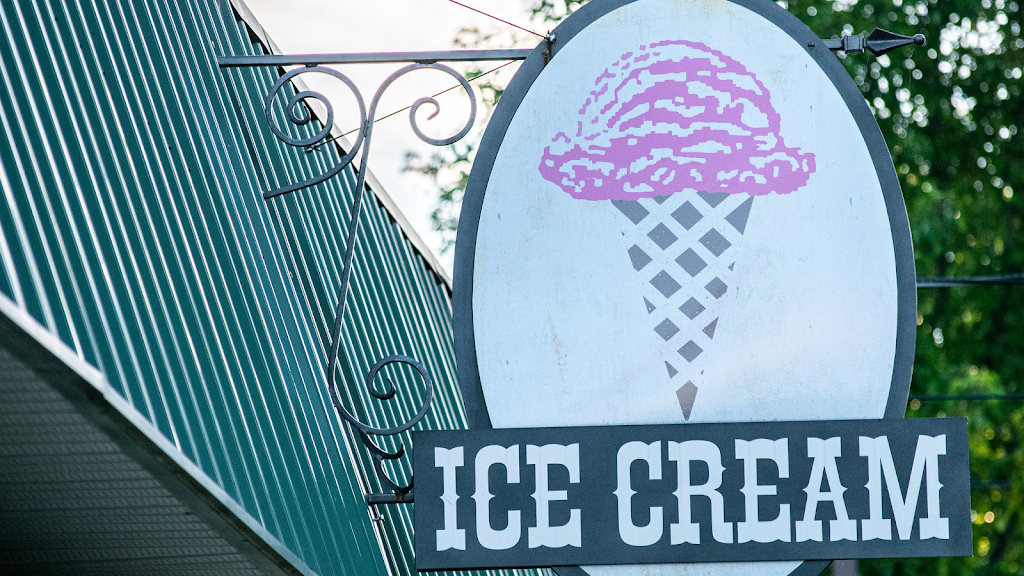 Ice Cream Depot | 8 Main St, Stafford, CT 06076 | Phone: (860) 684-3938