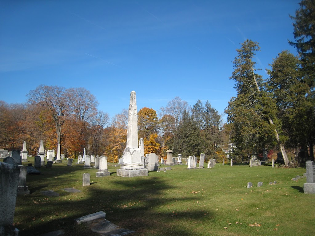 Rhinebeck Cemetery Association | 3 Oriole Mills Rd, Rhinebeck, NY 12572 | Phone: (845) 876-3961