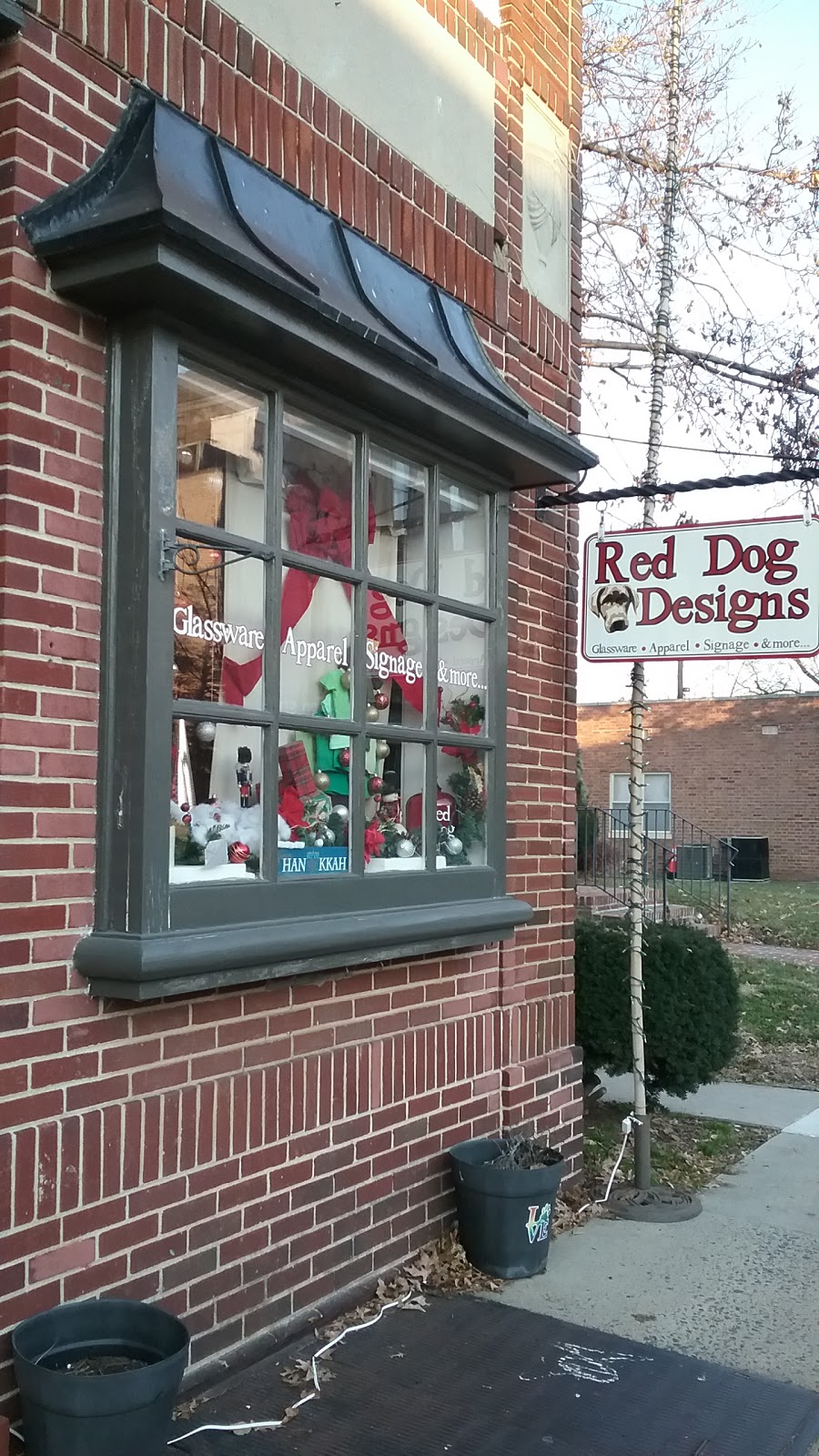 Red Dog Designs | 583 Haddon Ave, Collingswood, NJ 08108 | Phone: (856) 477-2348