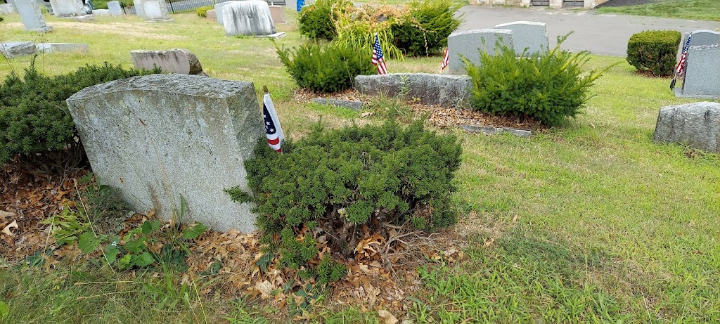 west street cemetery | 49 Pound St, Bristol, CT 06010 | Phone: (860) 583-6133