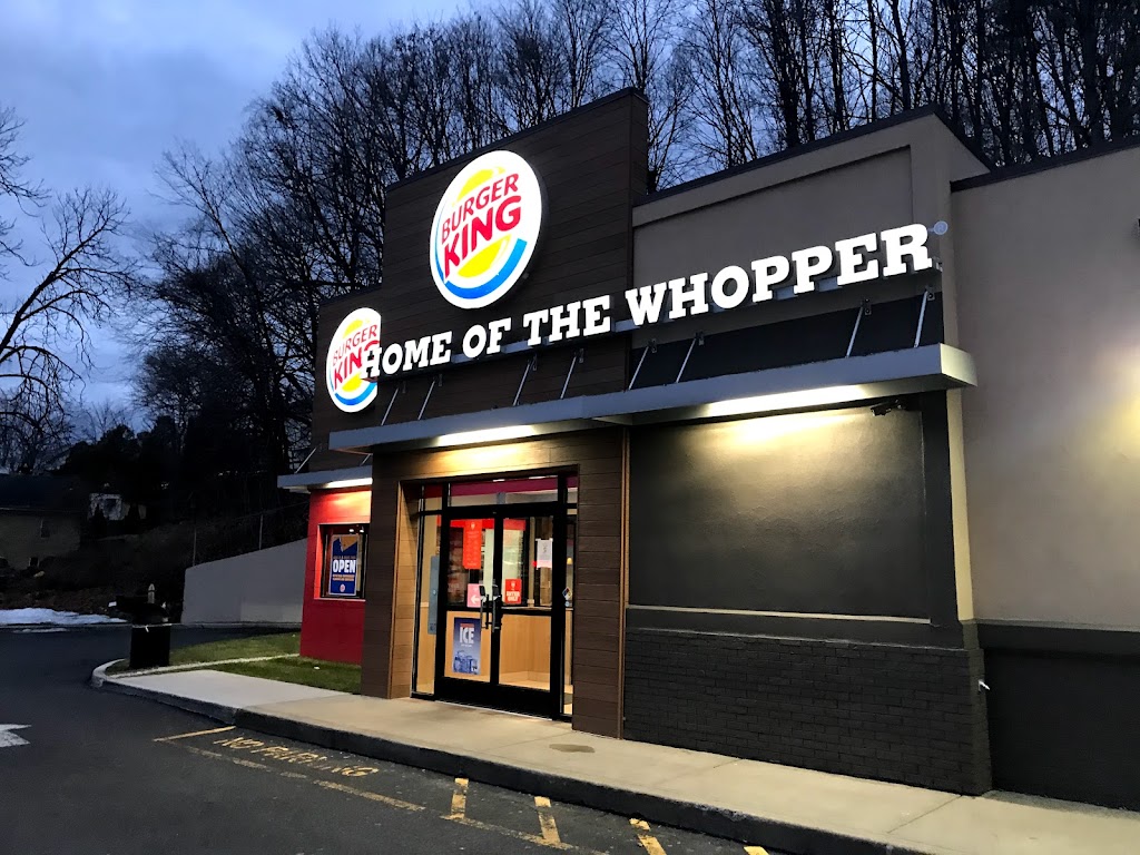 Burger King | 12 Padanaram Rd, Danbury, CT 06811 | Phone: (203) 792-3798