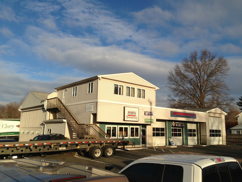 Ultimate Auto, Truck & Equipment | 551 Main St, Cromwell, CT 06416 | Phone: (860) 635-4133