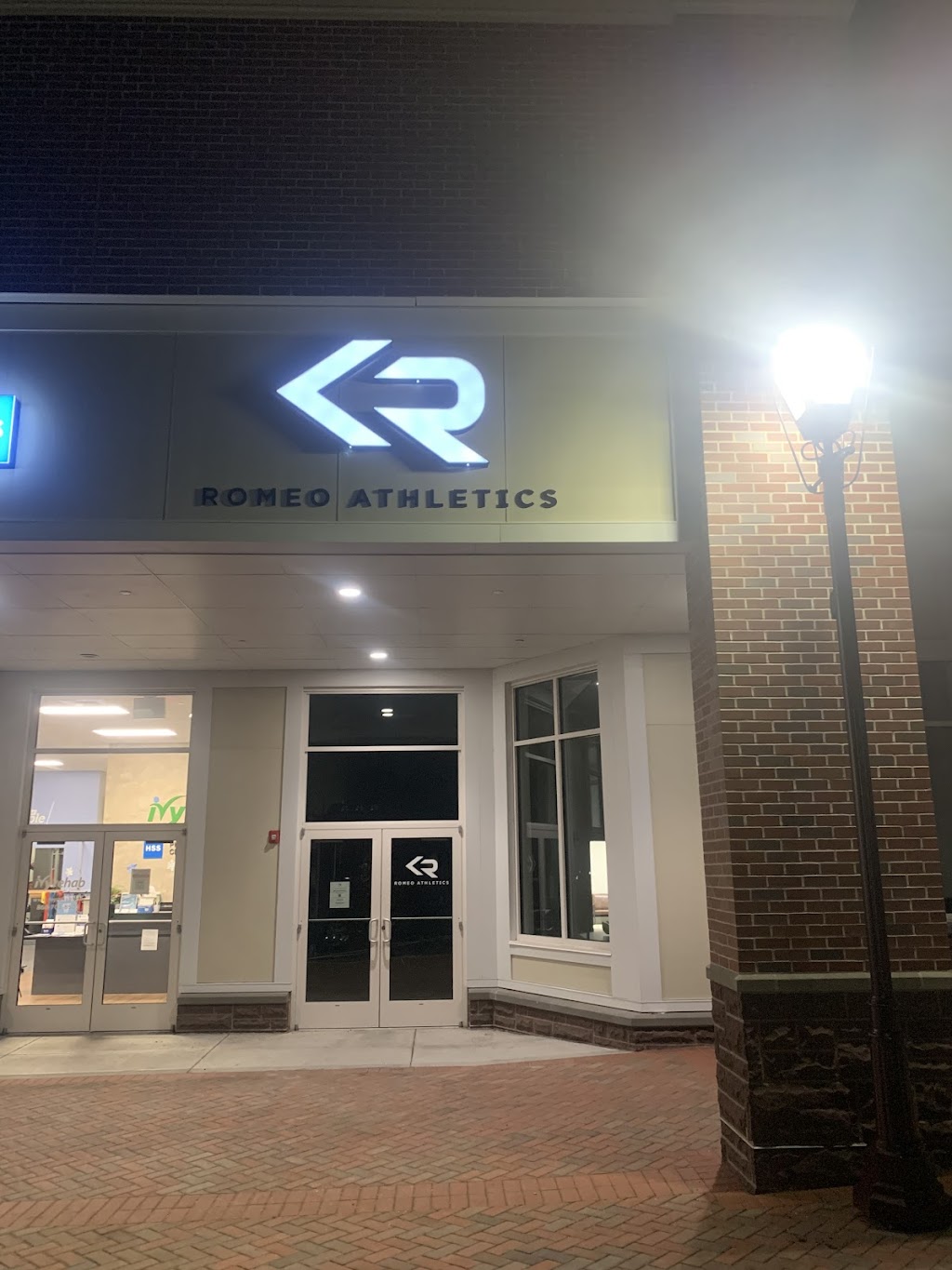 Romeo Athletics Avon | 60 Market St Unit 135, Avon, CT 06001 | Phone: (860) 749-0252