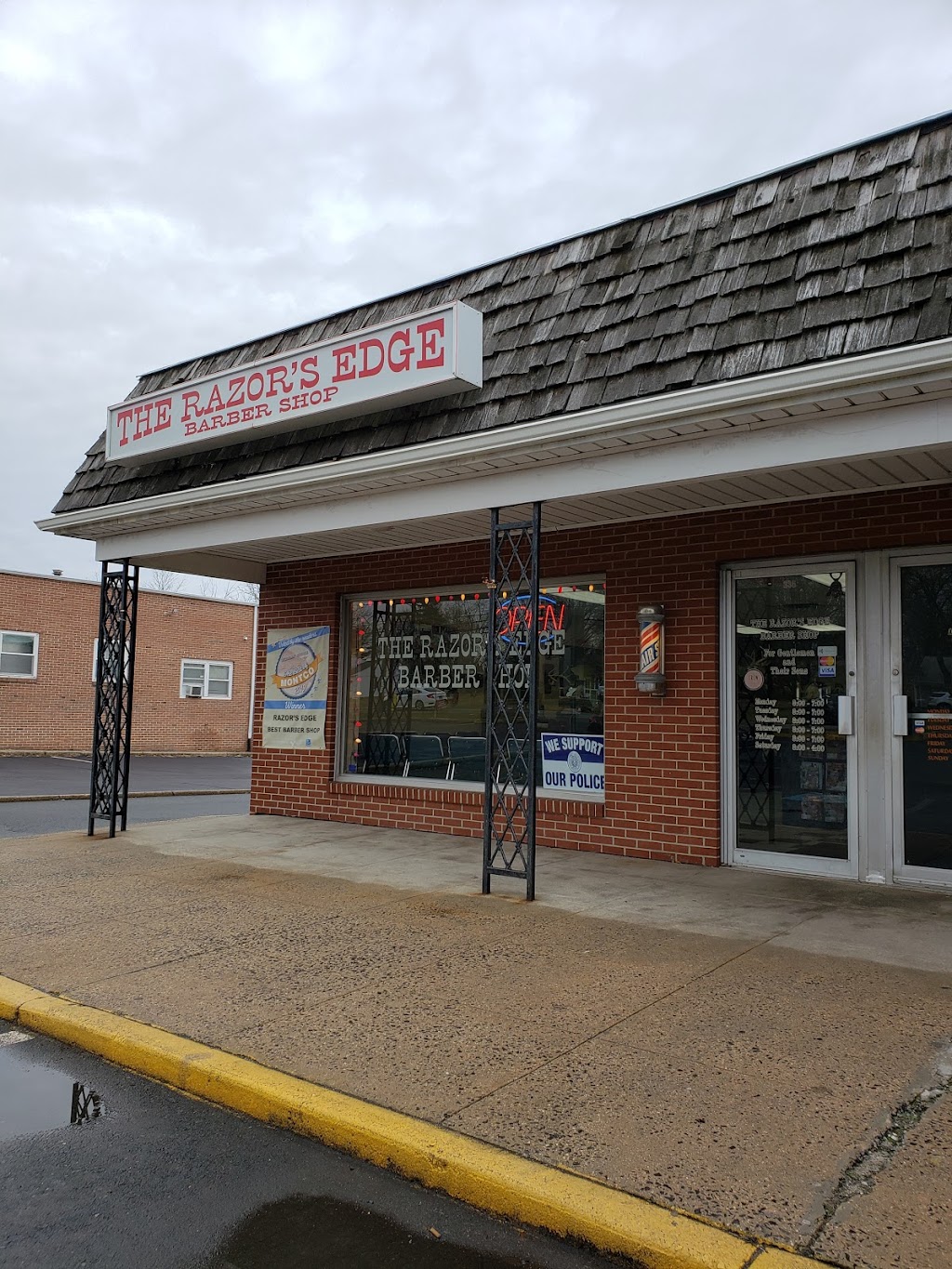The Razors Edge Barber Shop | 335 Main St, Harleysville, PA 19438 | Phone: (215) 513-9700