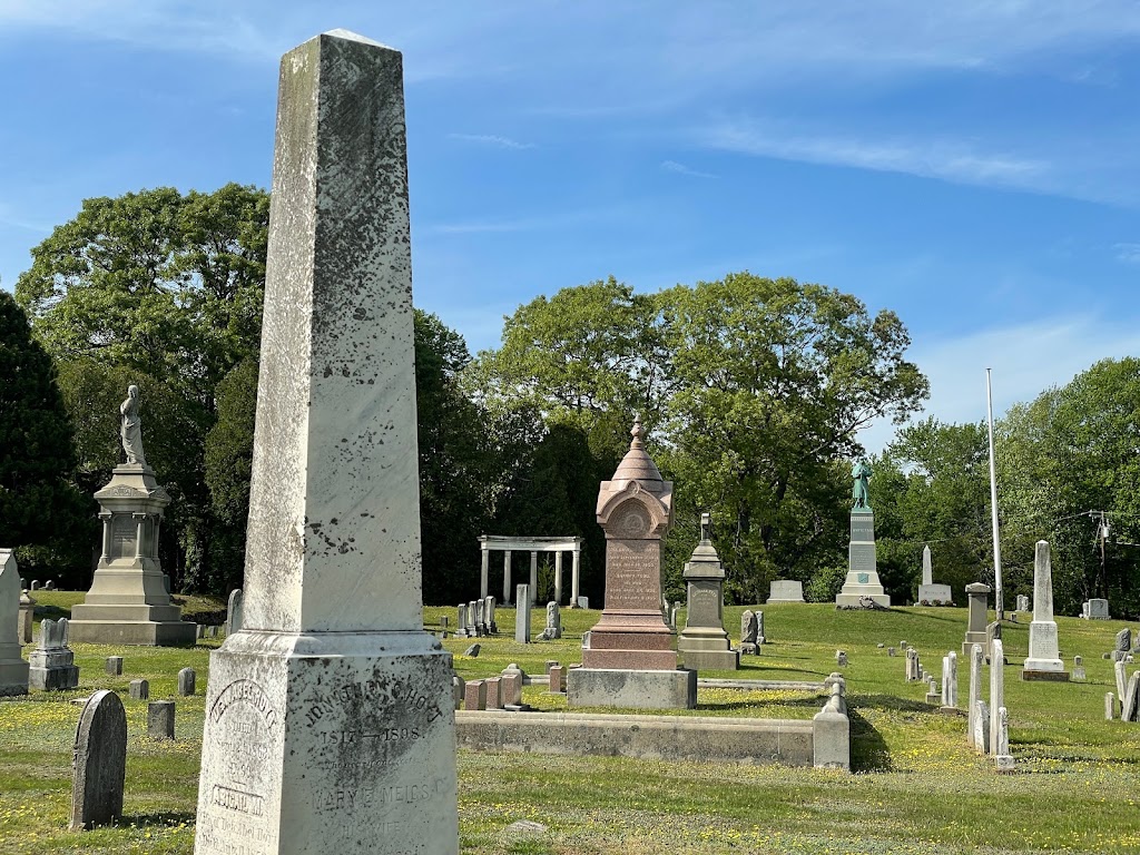 West Cemetery | Boston Post Rd, Madison, CT 06443 | Phone: (203) 245-2298