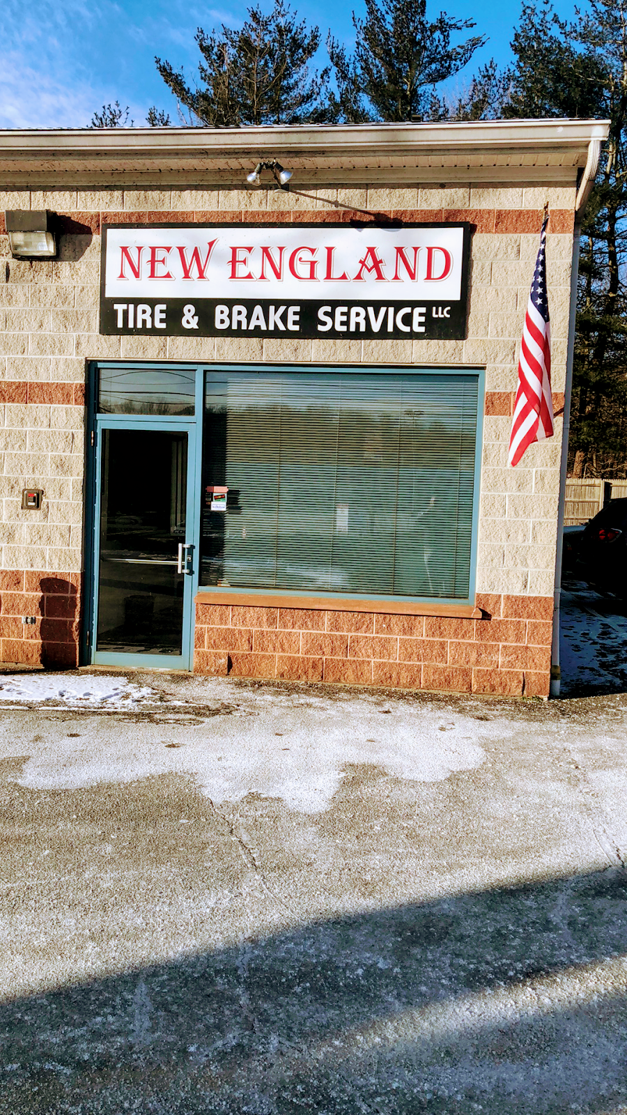 New England Tire & Brake Service LLC | 137 Oxford Rd, Oxford, CT 06478 | Phone: (203) 881-3150