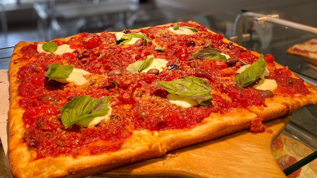 Fresco Pizzeria & Italian Eatery | 475 Spotswood Englishtown Rd, Monroe Township, NJ 08831 | Phone: (732) 656-1890