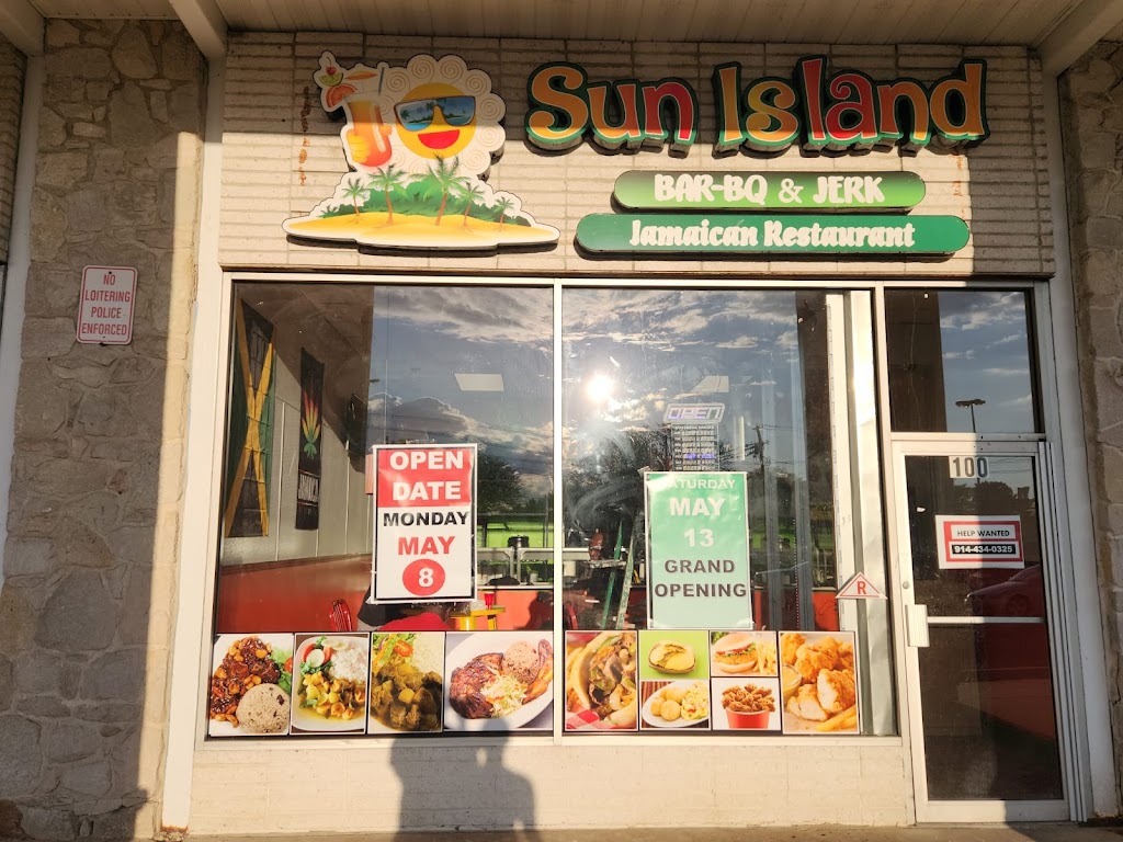 Sun Island Bar-BQ & Jerk | Kennedy Shopping Center, John F Kennedy Way, Willingboro, NJ 08046 | Phone: (609) 526-2941