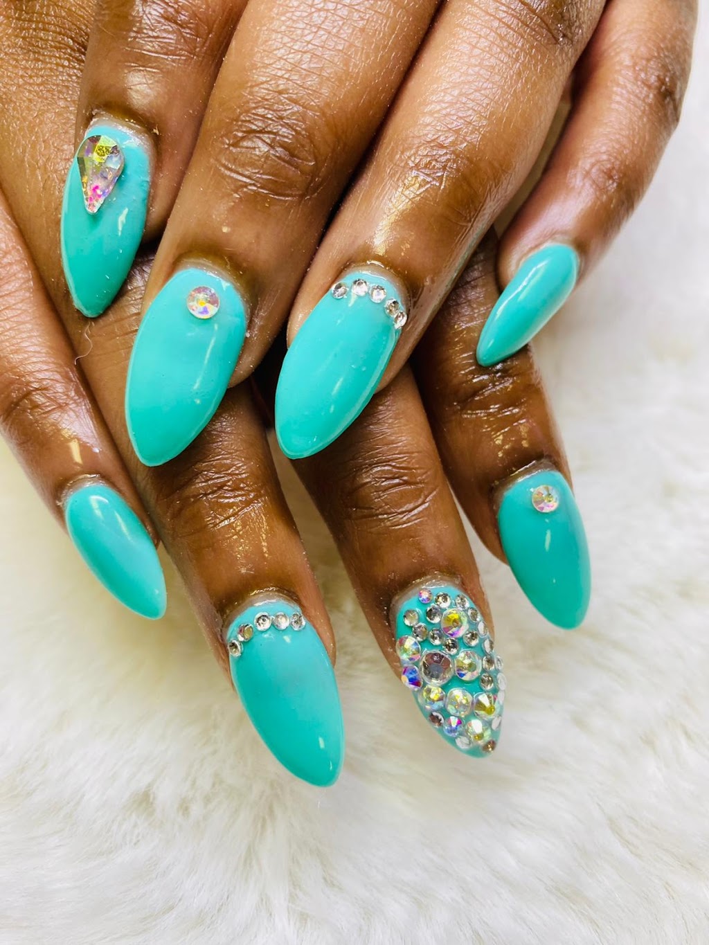 EVAS NAILS AND SPA | 233 S Broadway b2, Pennsville Township, NJ 08070 | Phone: (856) 851-2230
