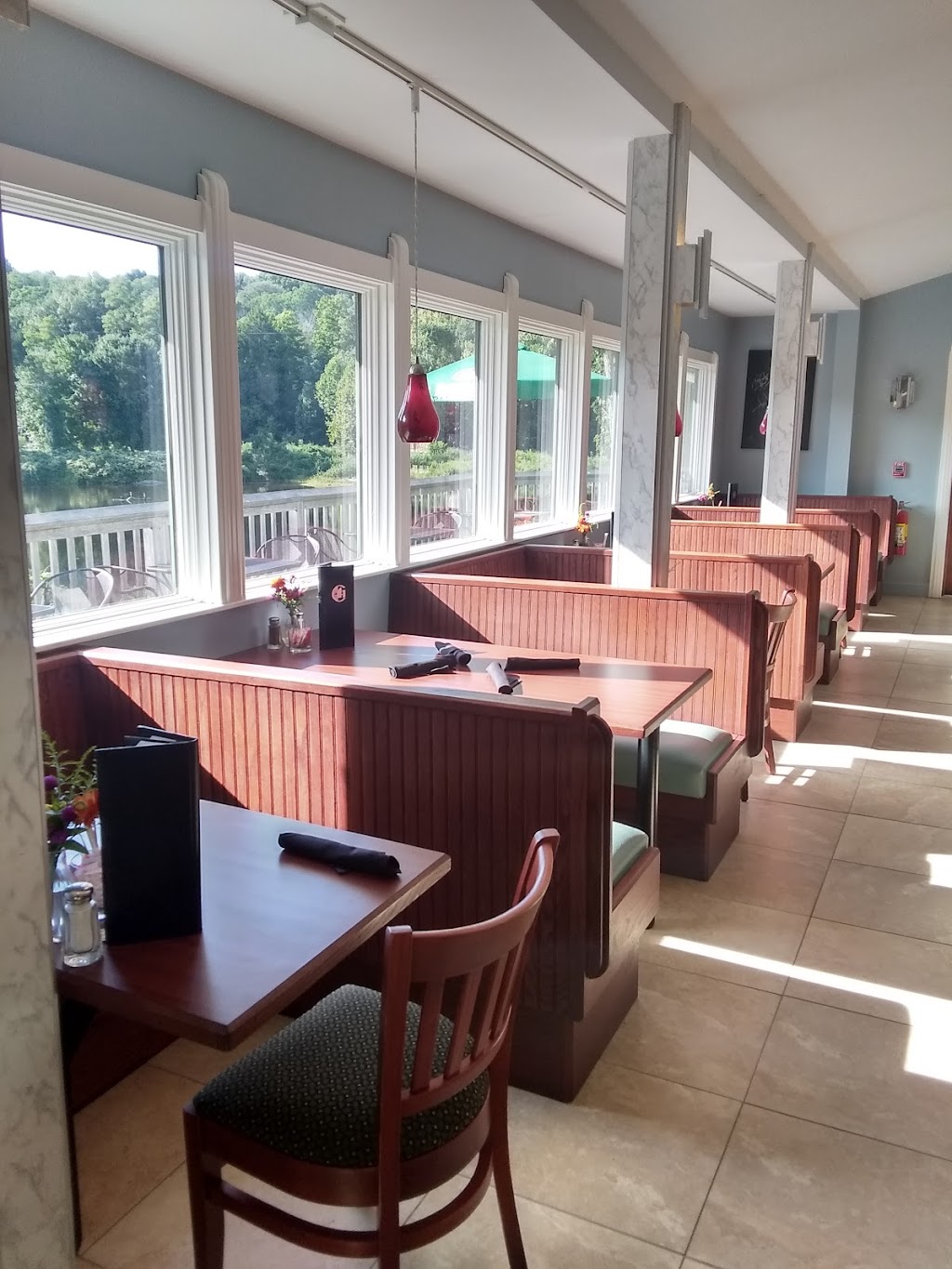 The Green Door Restaurant & Speakeasy | 41 Bridge St, Collinsville, CT 06022 | Phone: (860) 693-9762