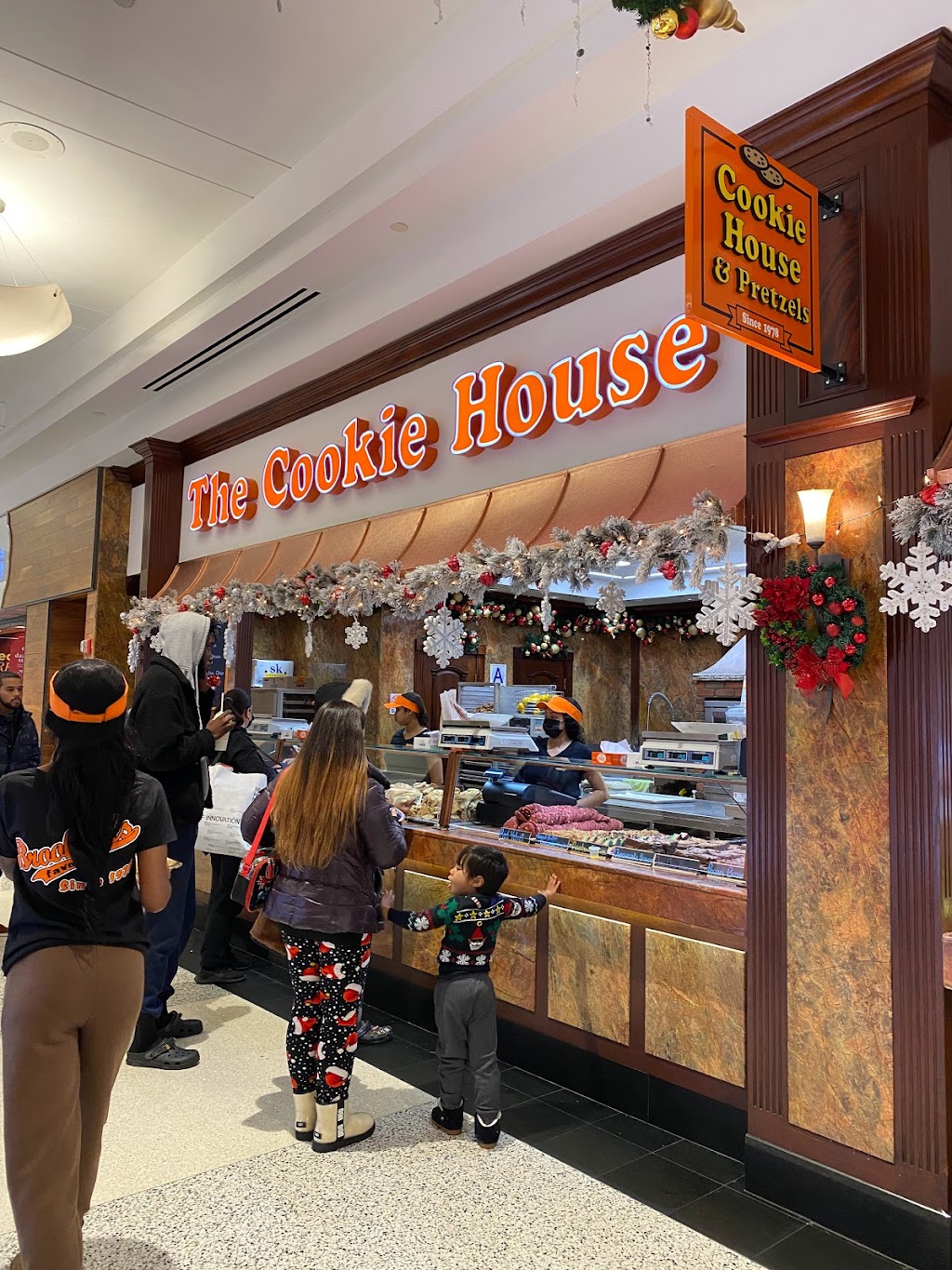 The Cookie House | 5100 Kings Plaza, Brooklyn, NY 11234 | Phone: (718) 252-6483