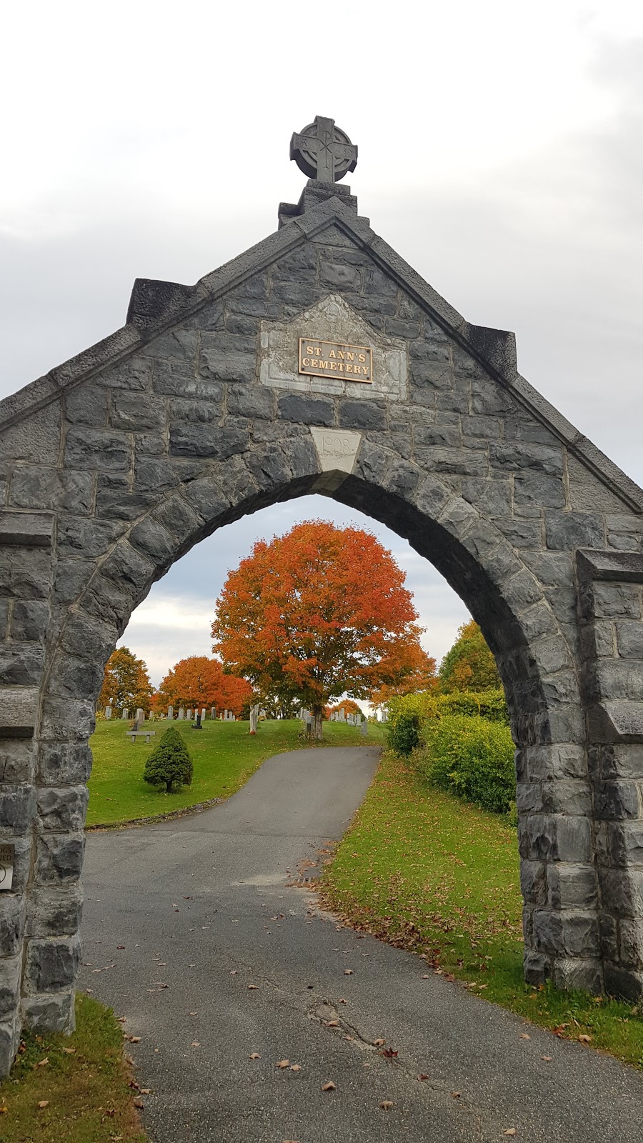 Saint Anns Cemetery | 1 Ore Bed Rd, Lenox, MA 01240 | Phone: (413) 637-0157