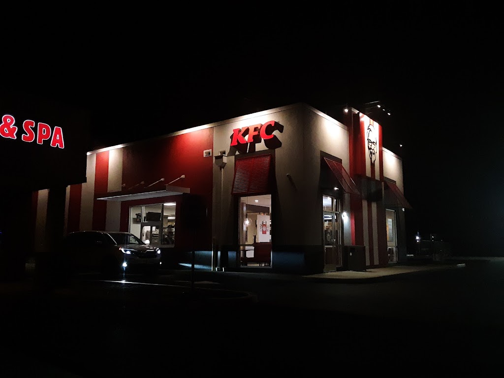 KFC | 481 Center St, Ludlow, MA 01056 | Phone: (413) 308-5993