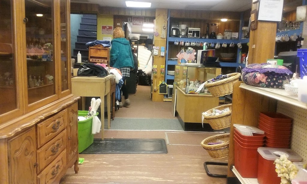 Village Thrift Shop Pemberton | 87 Hanover St, Pemberton, NJ 08068 | Phone: (609) 894-4500