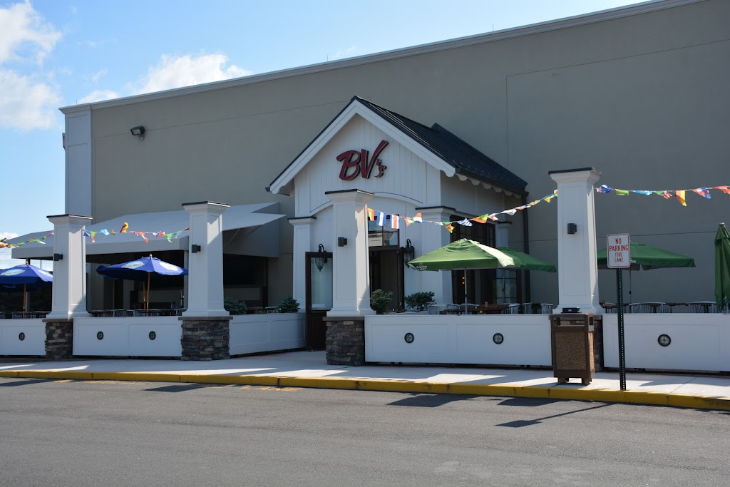 Bobby Vs Restaurant and Sports Bar | 11 Schoephoester Rd, Windsor Locks, CT 06096 | Phone: (860) 627-5808