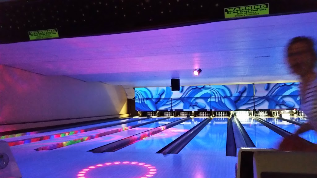 Apple Valley Bowl | 1304 S Main St, Plantsville, CT 06479 | Phone: (860) 628-4553