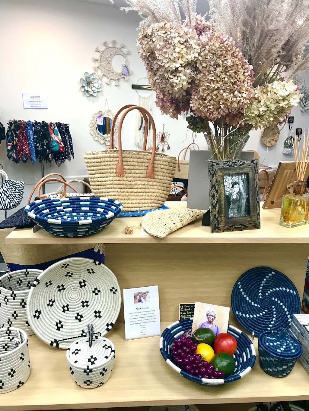 Artisan Jules Gifts And Goodness | 215 Glen Cove Ave, Sea Cliff, NY 11579 | Phone: (516) 240-1894