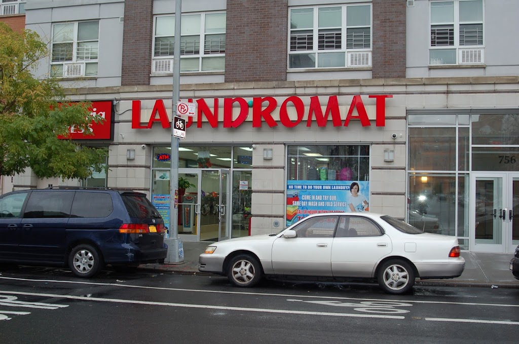 Lavanderia Express | 756 St Anns Ave, The Bronx, NY 10456 | Phone: (718) 585-0423